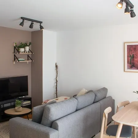 Precioso Atico Con Terraza Y Vistas A Silgar. Apartman