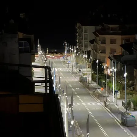 아파트 Precioso Atico Con Terraza Y Vistas A Silgar.